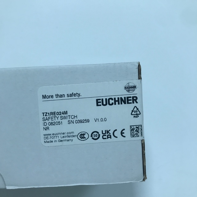 EUCHNER safety switch TZ1RE024M