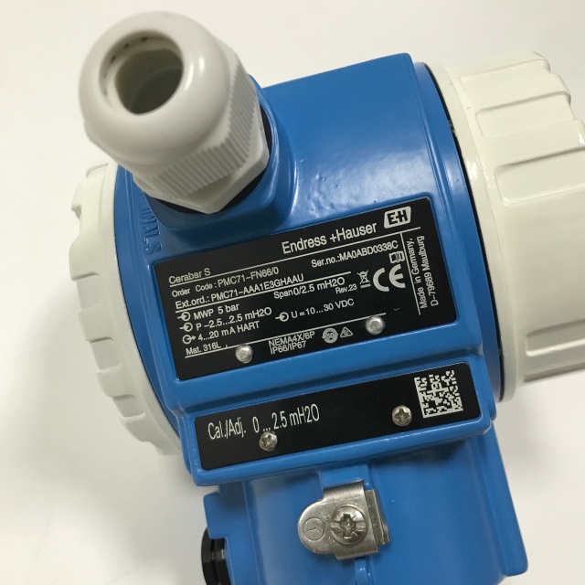 Endress+Hauser Pressure transmitter PMC71-AAA1E3GHAAU 0 - 2.5 MH2O