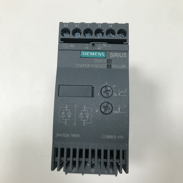SIEMENS soft starter 3RW3026-1BB04