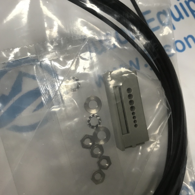 Keyence optical fiber sensor FU-R77TZ