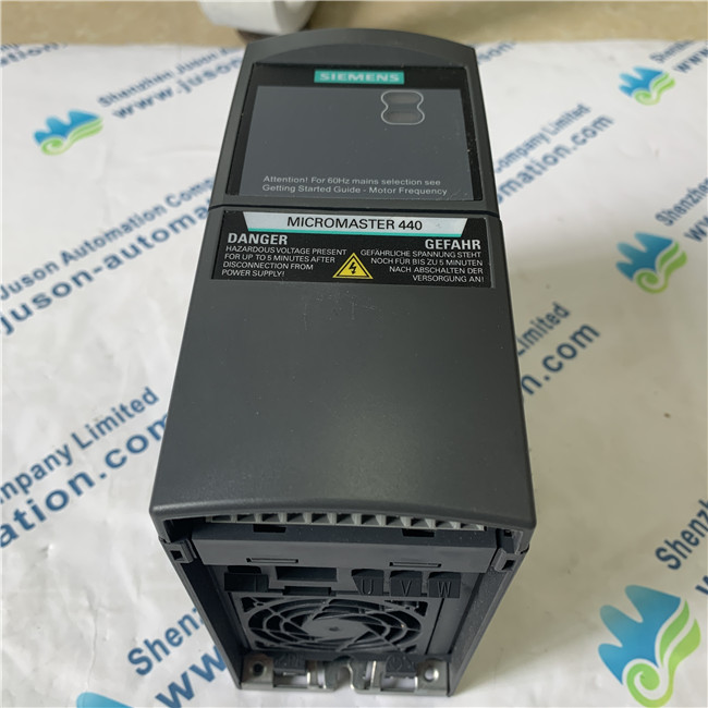 SIEMENS 6SE6440-2UD17-5AA1 MICROMASTER 440 without filter 380-480 V 3 AC +10/-10% 47-63 Hz constant torque 0.75 kW overload 150% 60 s