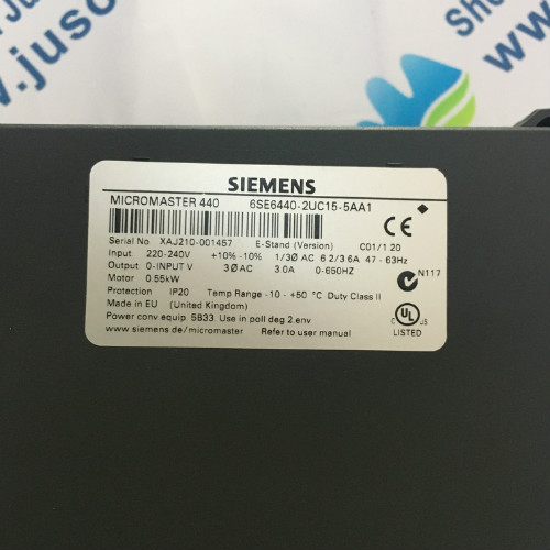 Siemens 6SE6440-2UC15-5AA1 MICROMASTER 440 without filter 200-240 V 1/3 AC+10/-10% 47-63 Hz constant torque 0.55 kW overload 150% 60 s