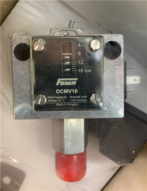 Honeywell DCMV16 Pressure Switch