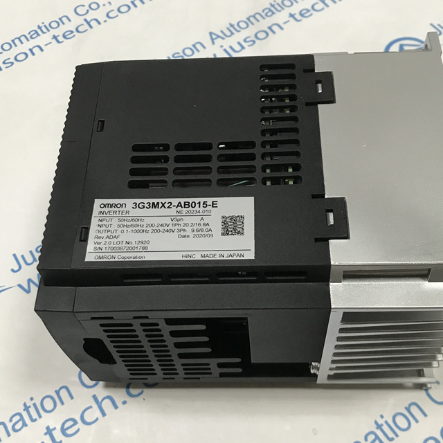 OMRON Small frequency converter 3G3MX2-AB015-E