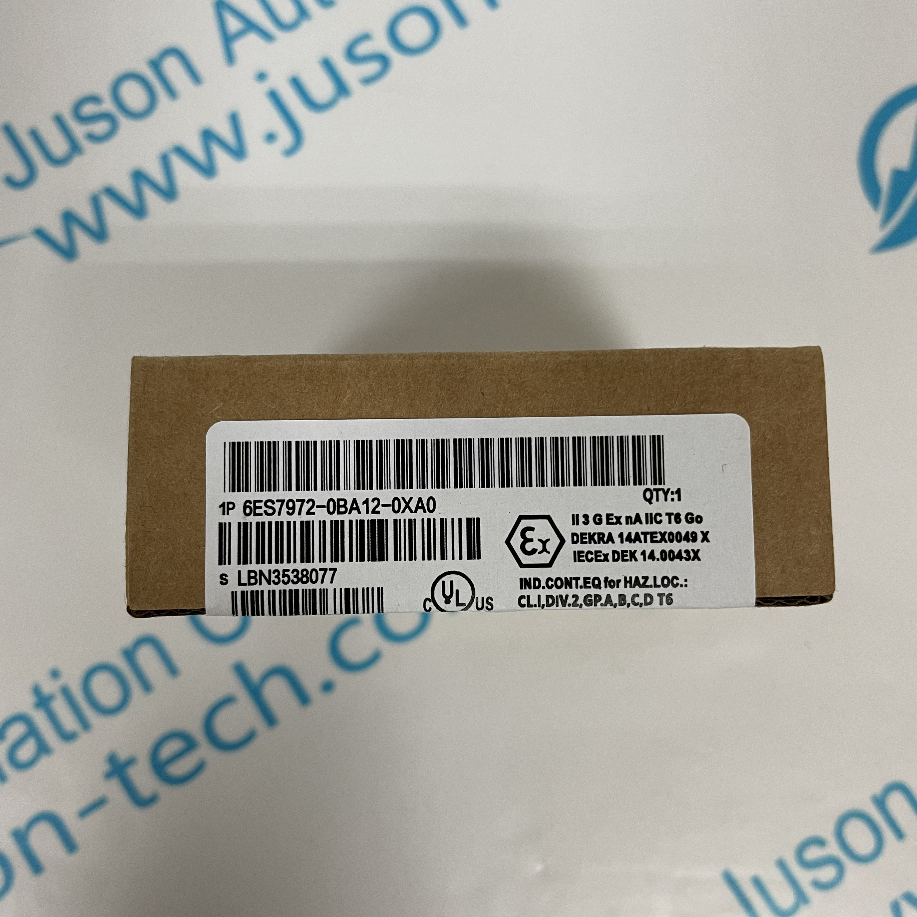 SIEMENS bus connector 6ES7972-0BA12-0XA0 SIMATIC DP, Connection plug for PROFIBUS up to 12 Mbit/s 90° cable outlet, 15.8x 64x 35.6 mm (WxHxD)