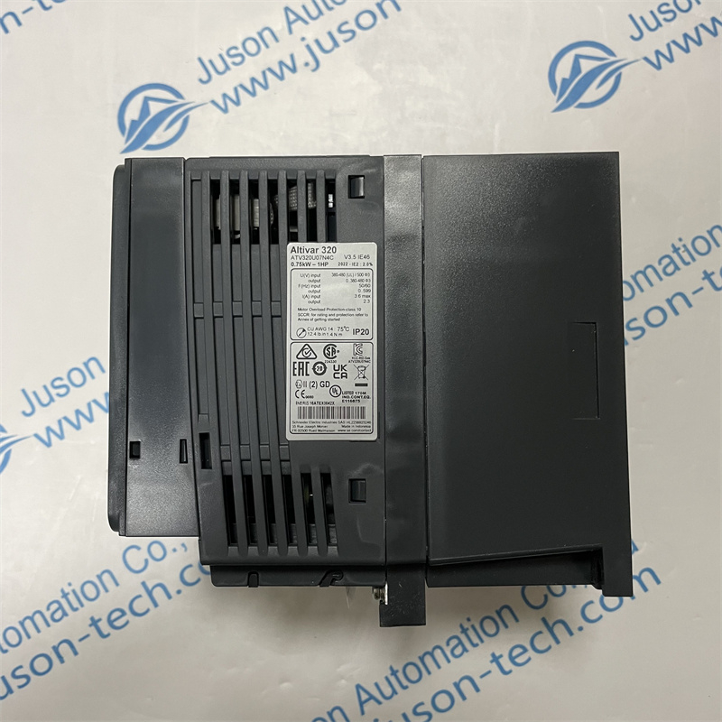 Inverter Schneider ATV320U07N4C nuovo con scatola spedizione