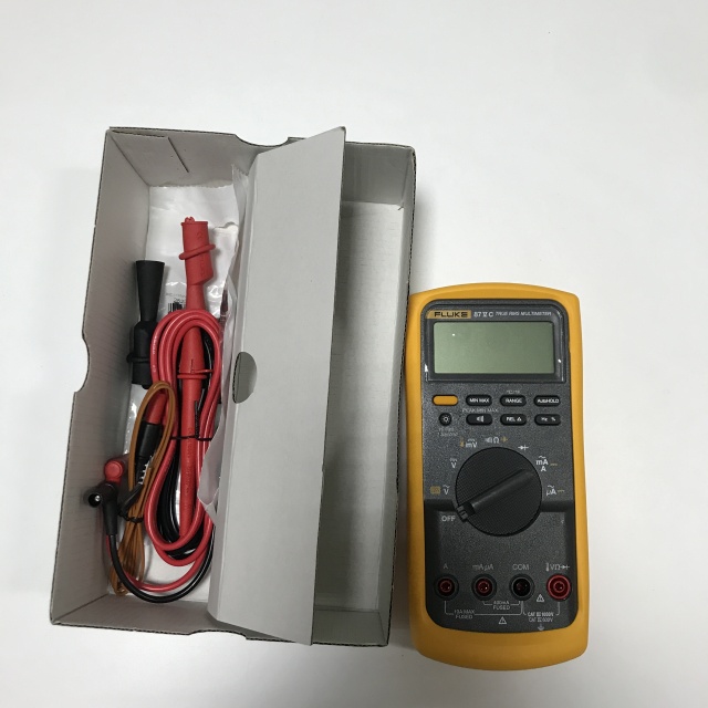 Fluke True effective value industrial digital multimeter 87VC