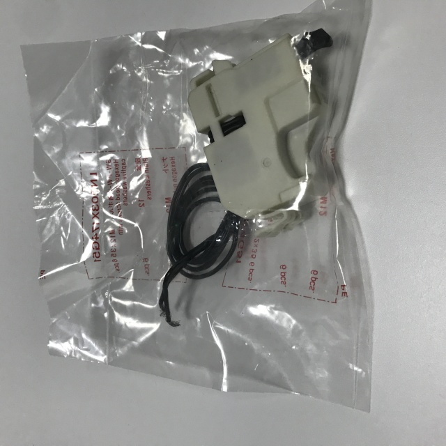 Mitsubishi Plastic Enclosed Circuit Breaker Accessories SHT-4SWRS