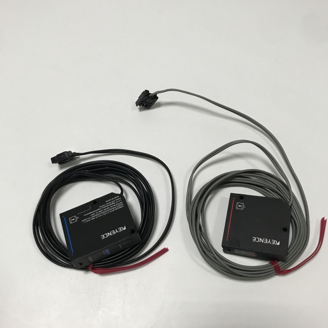 Keyence Digital laser sensor LV-H300