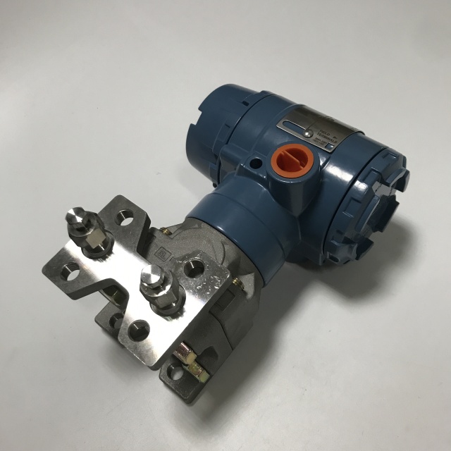 Rosemount Pressure transmitter 2051CD2A02A1AH2B3E1M5DFQ4