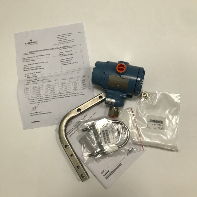 Rosemount Pressure transmitter 2088G1S22A1D4B4Q4