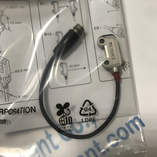 KEYENCE photoelectric sensor PR-MB30C3PL