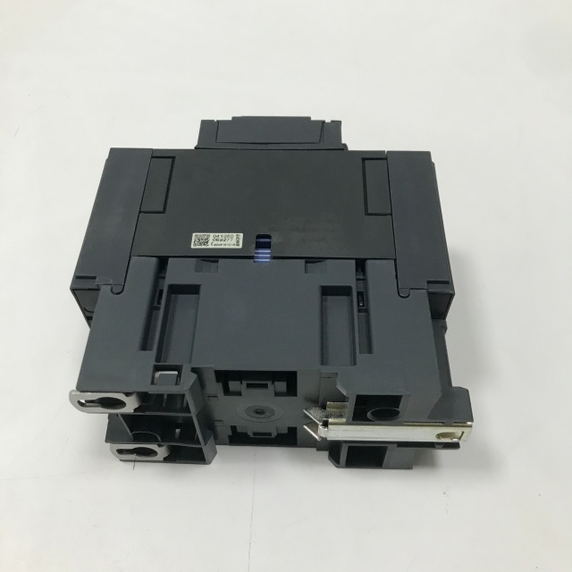 Schneider AC contactor LC1D65AM7C
