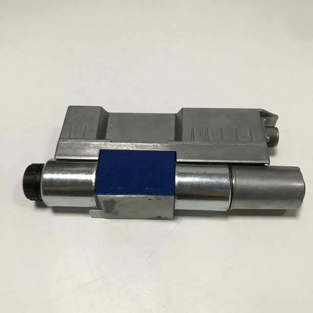 Rexroth Hydraulic proportional valve R901523727