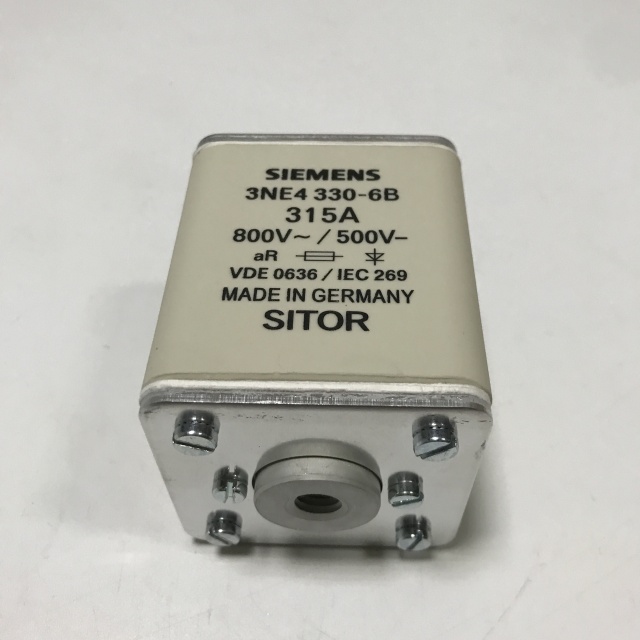 SIEMENS photoelectric switch 3NE4330-6B