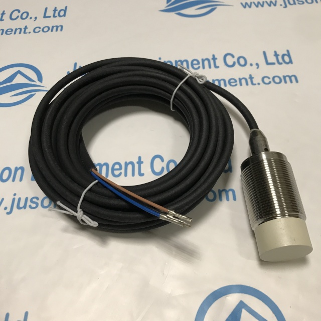IFM sensor IIM211