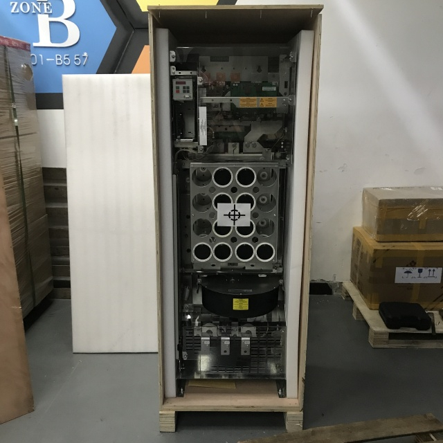 SIEMENS DC speed regulator device 6SE7032-6EG60