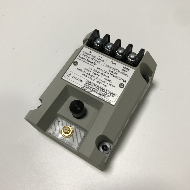 Bently Nevada Vibration Transmitter 990-05-70-02-00
