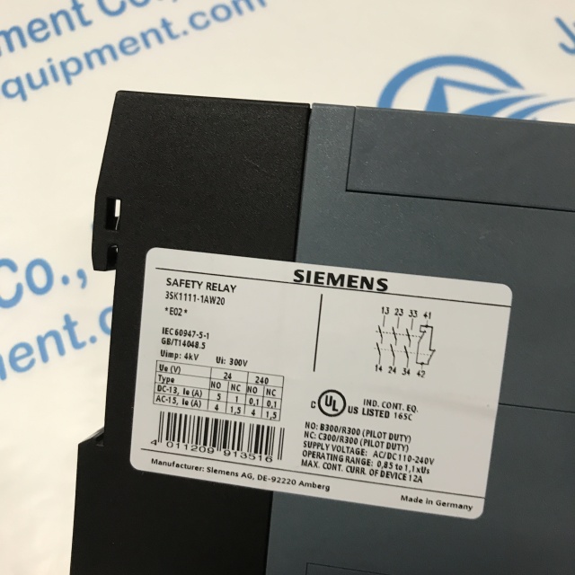 SIEMENS safety relay 3SK1111-1AW20