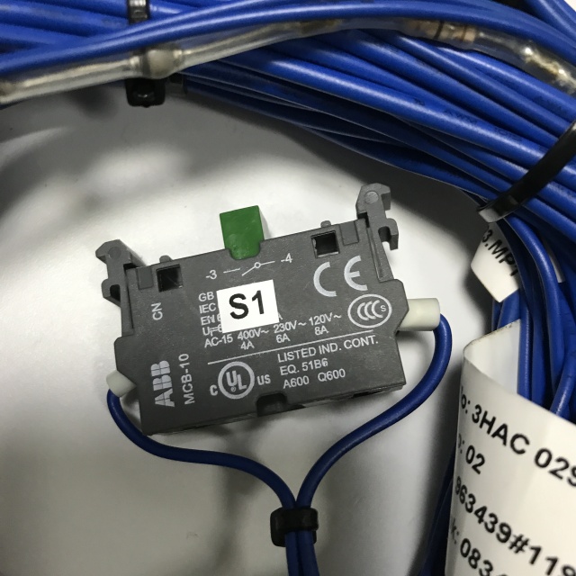 ABB component 3HAC029695-001