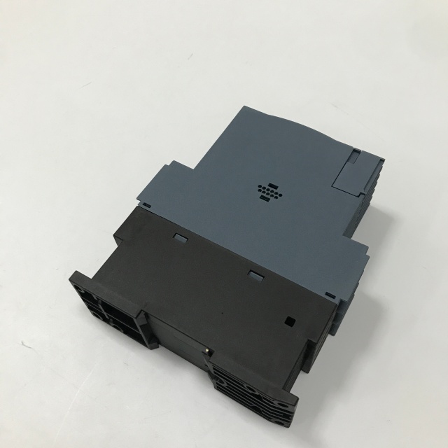SIEMENS soft starter 3RW3026-1BB04