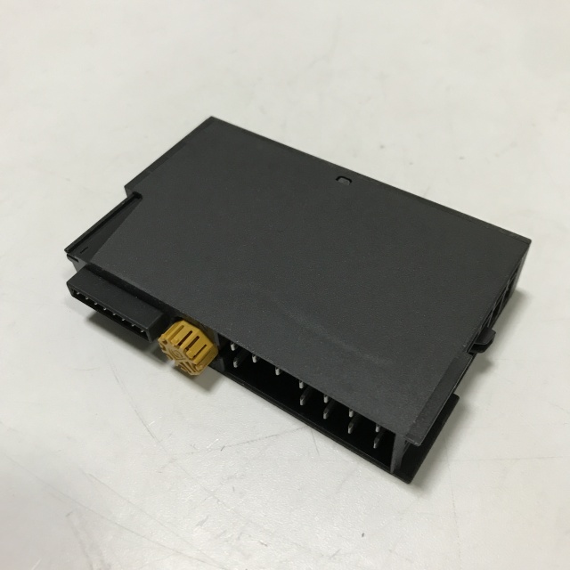 SIEMENS Digital output module 6ES7132-4BF00-0AB0