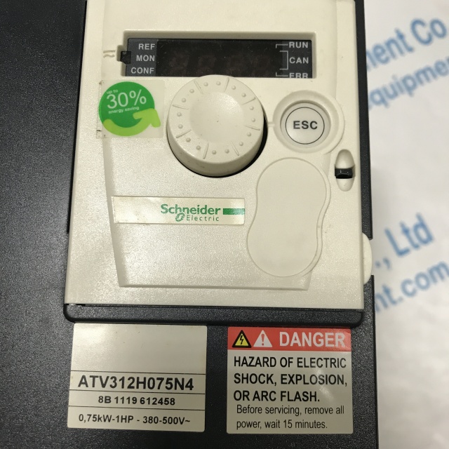 Schneider variable speed drive ATV312H075N4 ATV312 - 0.75kW - 2.4kVA - 41W - 380..500 V- 3-phase supply